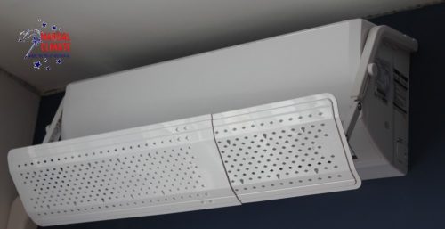 Egyedülálló szűrőbetéttel ellátott, könnyen felakasztható légterelő